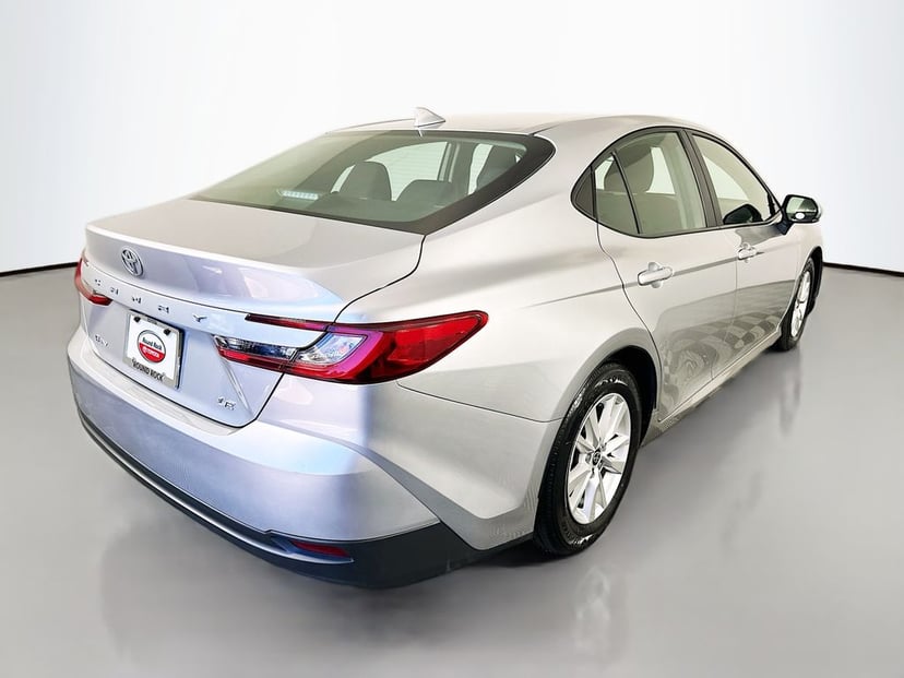 2025 Toyota Camry - Image 2