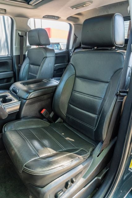 2018 GMC Sierra 2500HD - Image 1