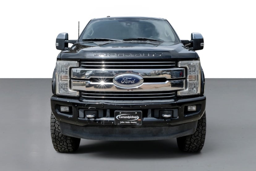 2017 Ford F-250 - Image 3