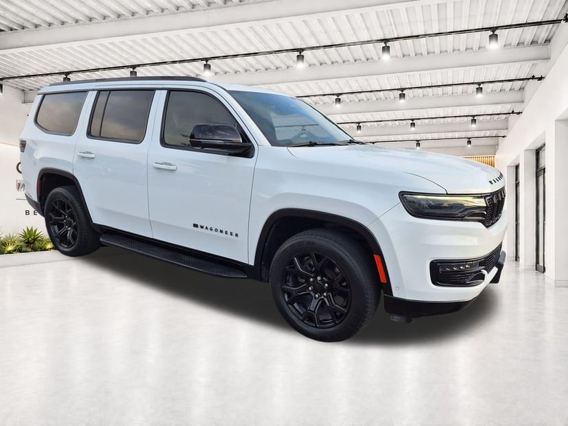 2023 Jeep Wagoneer - Image 1
