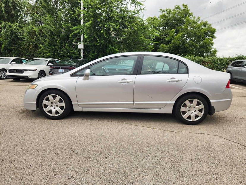2010 Honda Civic - Image 2