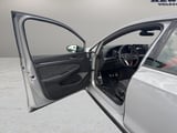 2026 Volkswagen Golf GTI - Preview 10