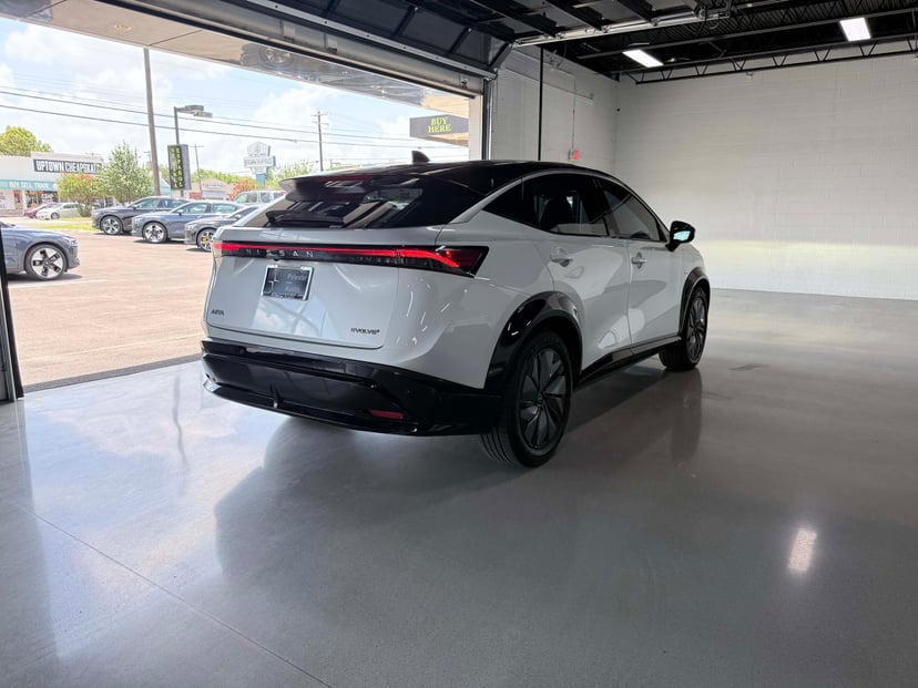 2023 Nissan Ariya - Image 3