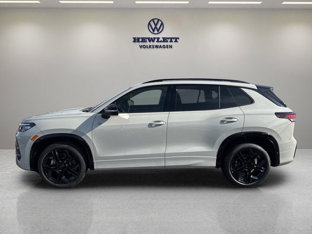 2026 Volkswagen Tiguan - Image 2