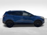 2017 Ford Escape - Preview 4