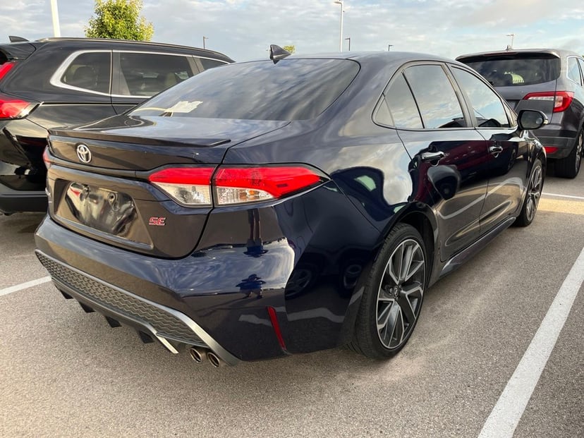 2021 Toyota Corolla - Image 2