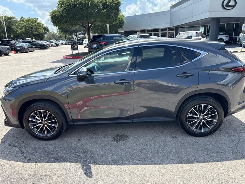 2025 Lexus NX - Image 2