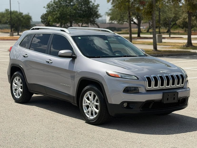 2015 Jeep Cherokee - Image 1