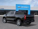 2026 Chevrolet Silverado 1500 - Preview 3