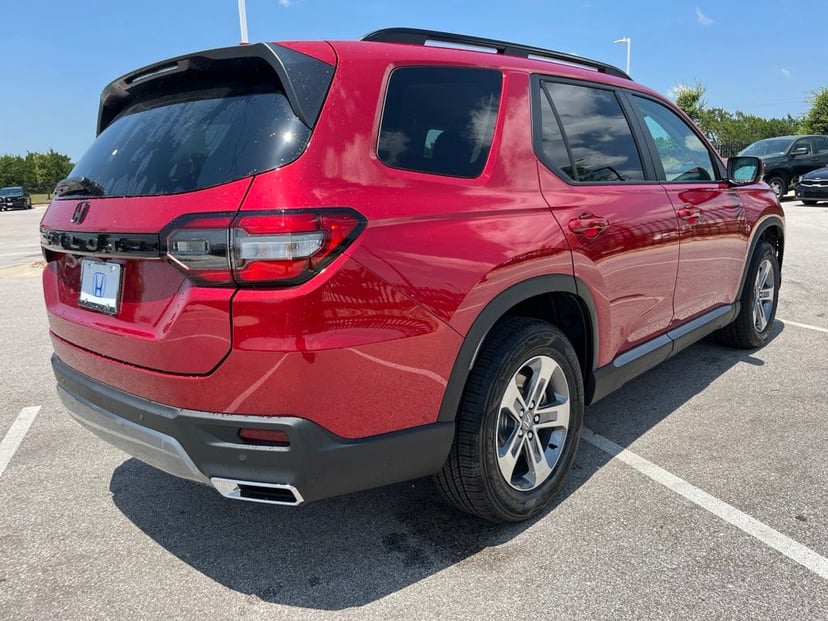 2026 Honda Pilot - Image 3
