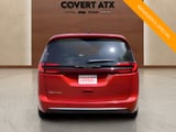 2027 Chrysler Pacifica - Preview 4