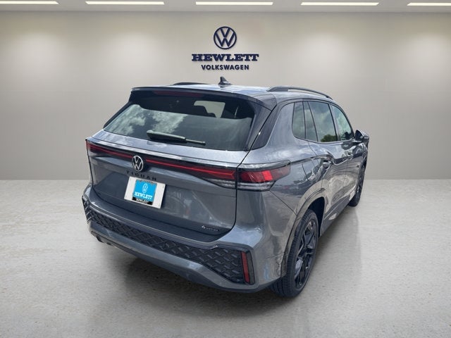 2026 Volkswagen Tiguan - Image 3