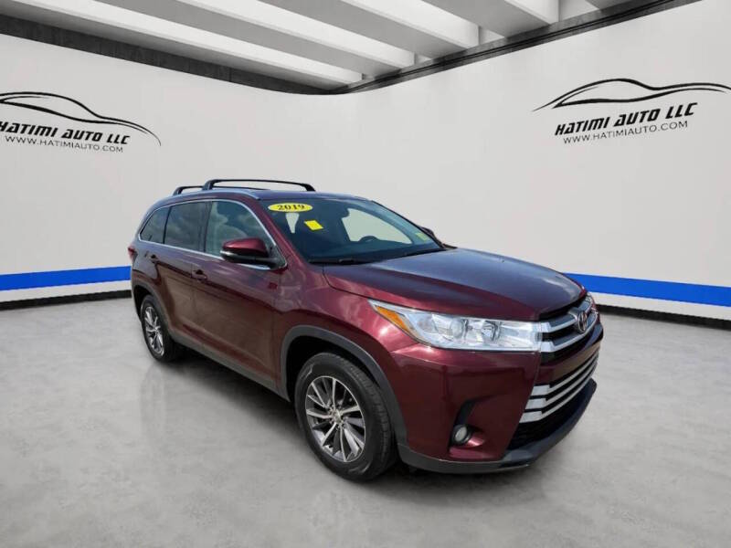 2019 Toyota Highlander - Image 1