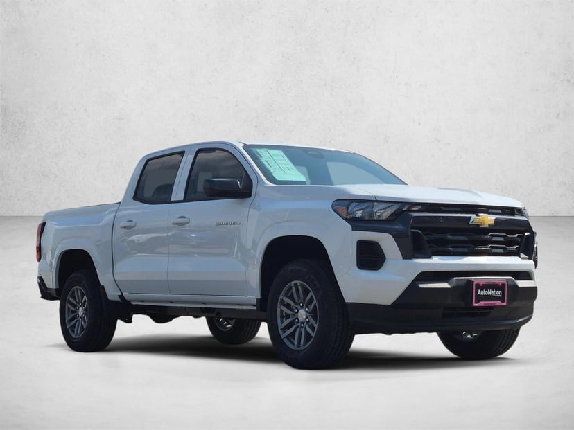 2026 Chevrolet Colorado - Image 3