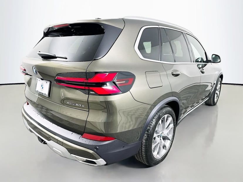 2026 BMW X5 - Image 3