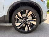 2026 Volvo XC40 - Preview 6