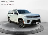 2026 Jeep Grand Wagoneer - Preview 2