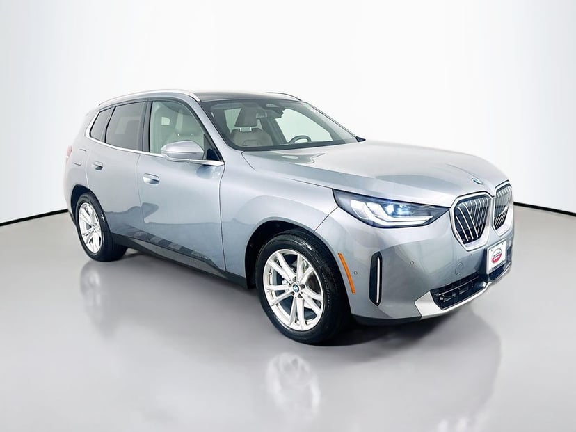 2025 BMW X3 - Image 2