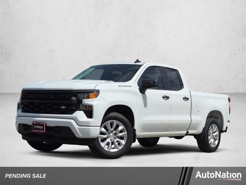 2026 Chevrolet Silverado 1500 - Image 3