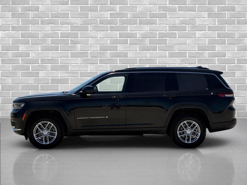2023 Jeep Grand Cherokee L - Image 3