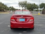 2012 Hyundai Accent - Preview 4