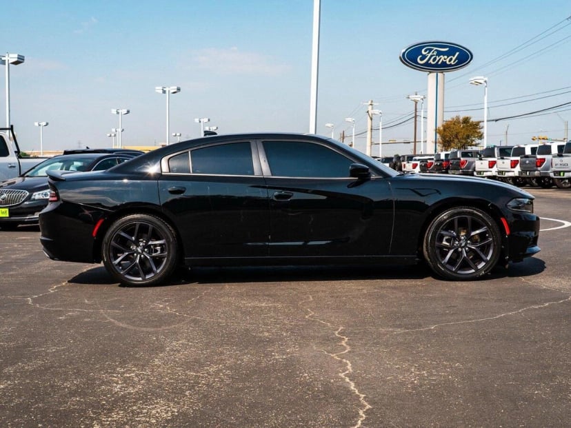 2023 Dodge Charger - Image 2