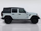 2022 Jeep Wrangler - Preview 6