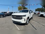2023 Chevrolet Suburban - Preview 3