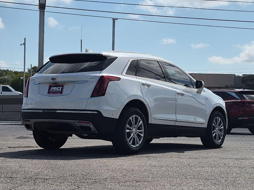 2022 Cadillac XT5 - Image 3