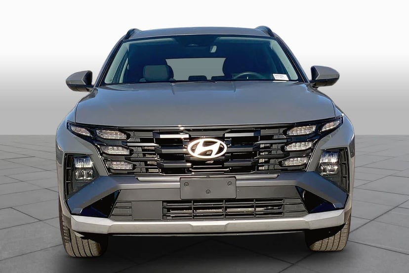 2025 Hyundai Tucson - Image 3