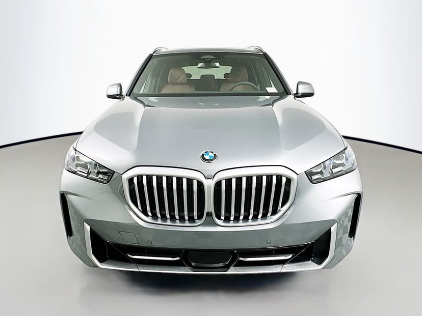2026 BMW X5 - Image 3