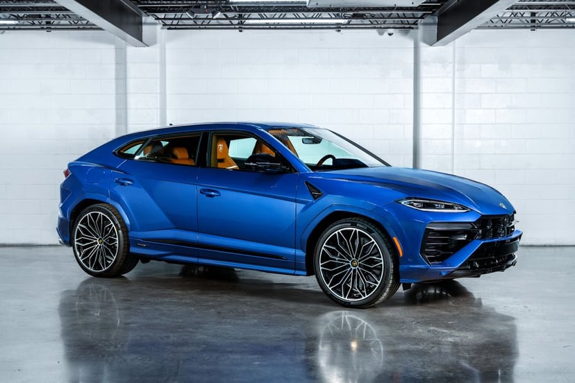 2026 Lamborghini Urus - Image 1