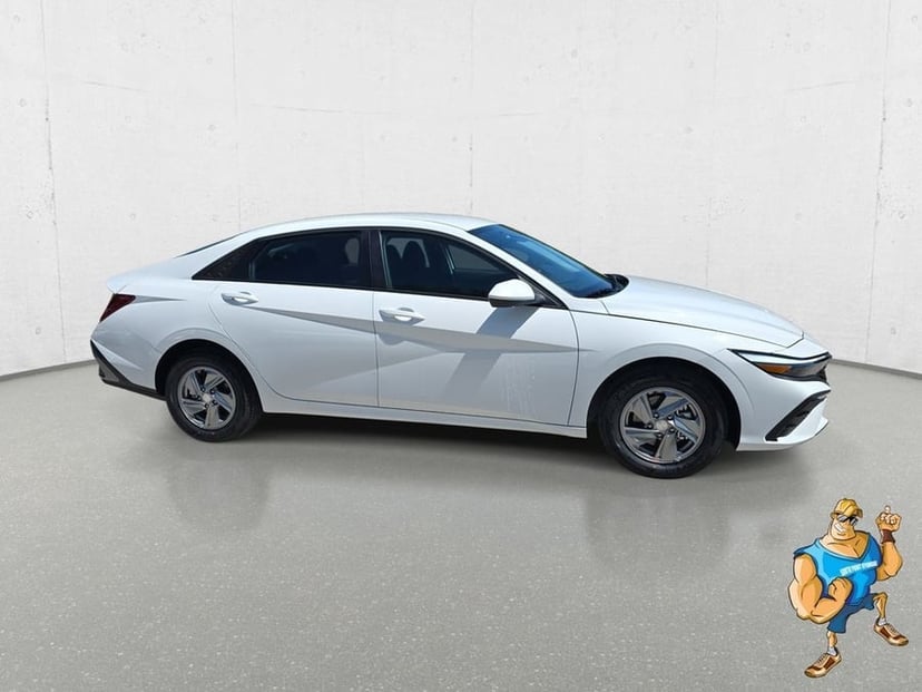 2026 Hyundai Elantra - Image 3