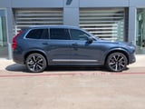 2022 Volvo XC90 - Preview 4