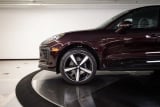 2026 Porsche Macan - Preview 11