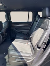 2027 Jeep Grand Cherokee L - Preview 15