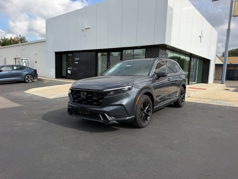 2023 Honda CR-V - Image 1