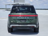 2023 Rivian R1S - Preview 6