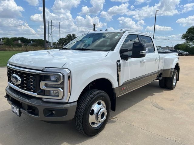 2026 Ford F-350 - Image 1