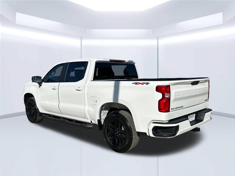 2026 Chevrolet Silverado 1500 - Image 2