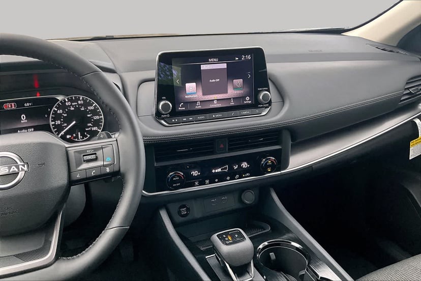 2026 Nissan Rogue - Image 3