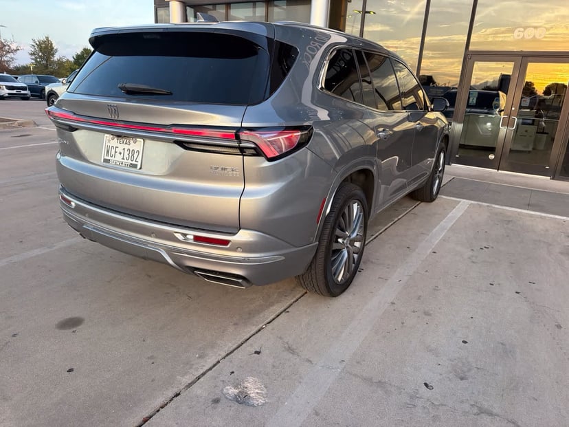 2025 Buick Enclave - Image 1