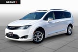 2020 Chrysler Pacifica - Preview 2
