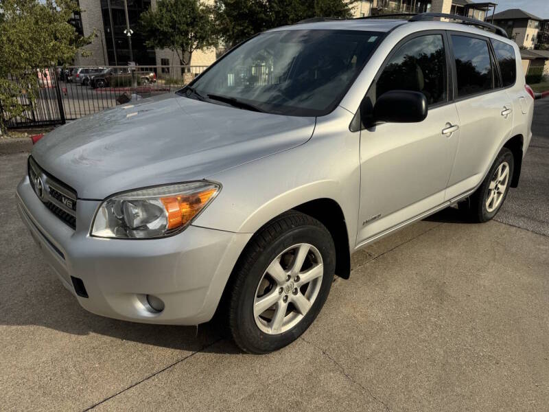2007 Toyota RAV4 - Image 1
