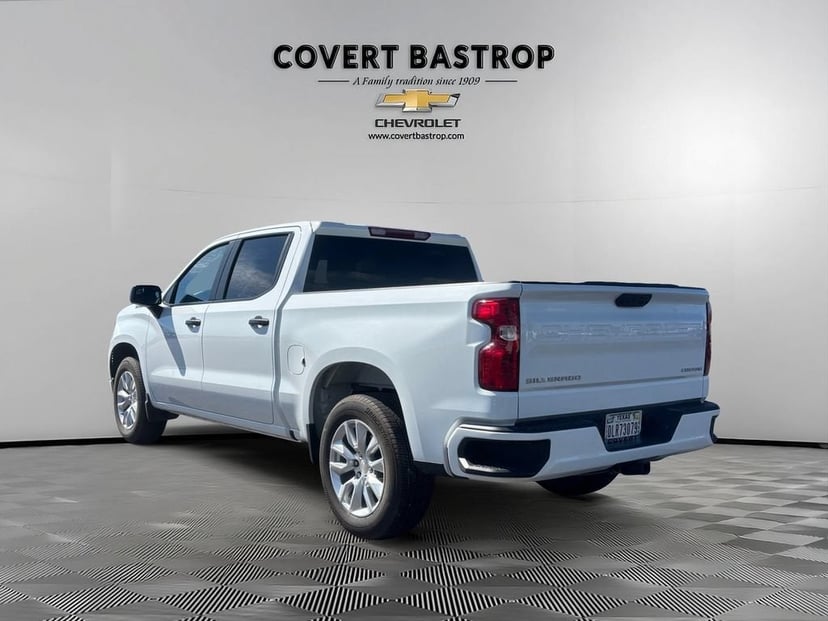 2024 Chevrolet Silverado 1500 - Image 2