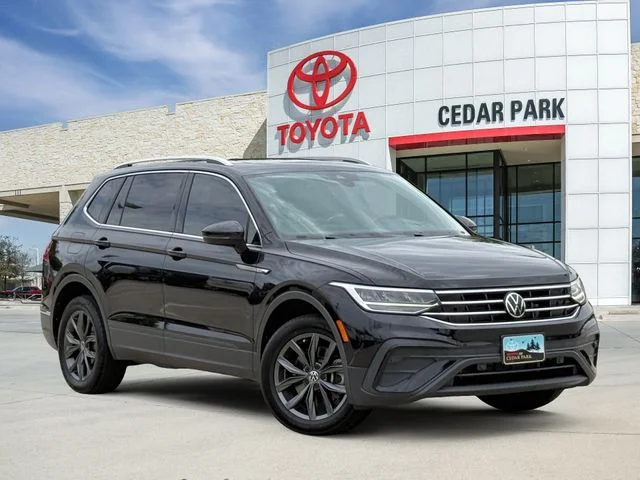 2022 Volkswagen Tiguan - Image 1