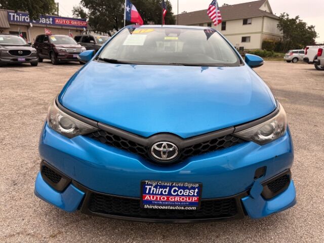2017 Toyota Corolla iM - Image 3