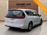 2027 Chrysler Pacifica - Preview 5