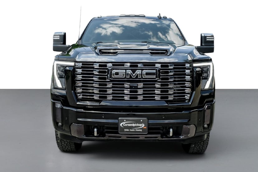 2024 GMC Sierra HD - Image 1