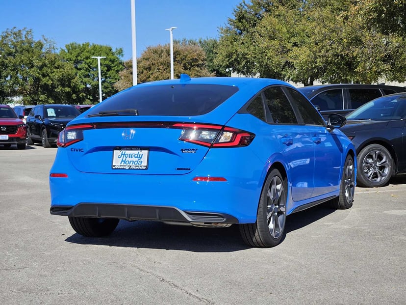 2026 Honda Civic Hybrid - Image 3